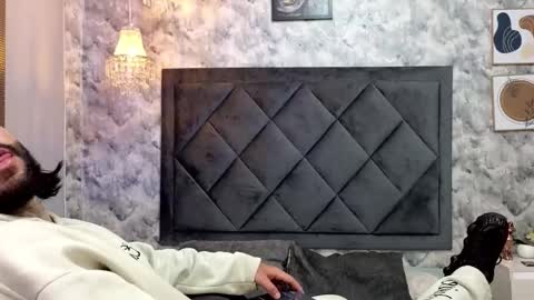 Snapshot of apolo_rousse chatting on September 2025 09:20:01 PM Apolo online show from September 2025 09:20:01 PM