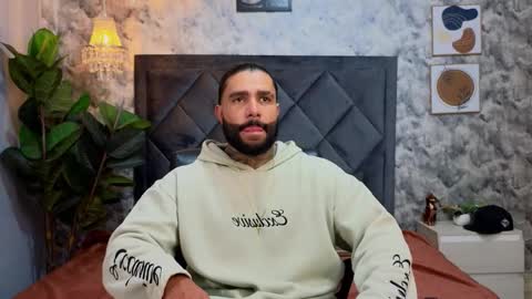 Apolo online show from November 2025 09:24:02 PM