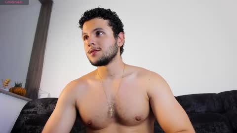 Apolo Klein online show from May 2026 03:24:02 AM