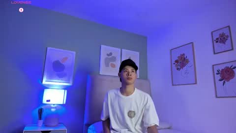 Apolo twink online show from February 2026 07:34:01 PM