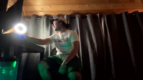 Snapshot of aponthier151 chatting on November 2025 02:56:02 AM aponthier151 online show from November 2025 02:56:02 AM