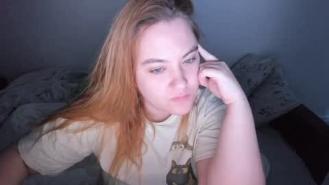 Snapshot of appleyummybuns chatting on May 2026 05:40:02 PM appleyummybuns online show from May 2026 05:40:02 PM