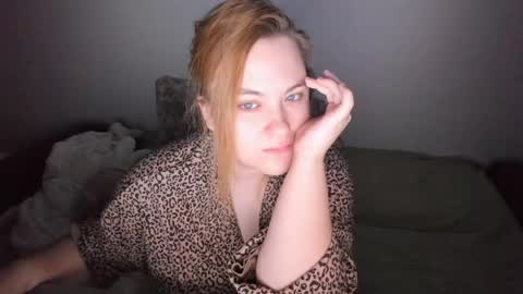 Snapshot of appleyummybuns chatting on May 2026 11:45:02 PM appleyummybuns online show from May 2026 11:45:02 PM