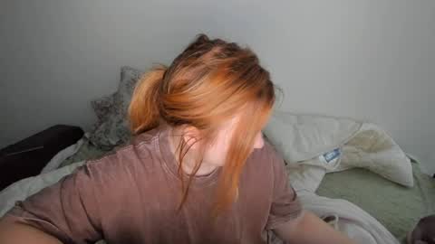 Snapshot of appleyummybuns chatting on June 2026 04:19:01 AM appleyummybuns online show from June 2026 04:19:01 AM