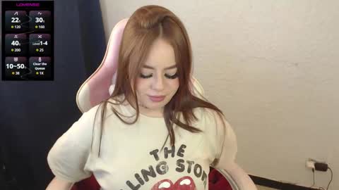 Abril Freelance Model online show from December 2025 04:06:01 AM