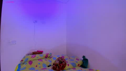 Maria online show from October 2025 09:14:02 PM