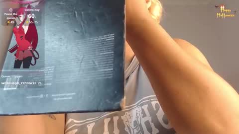 April Bunny online show from November 2025 06:19:01 PM