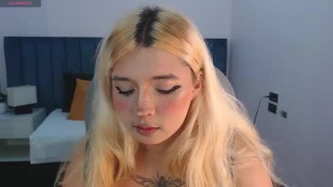 April Bunny online show from December 2025 10:08:02 PM