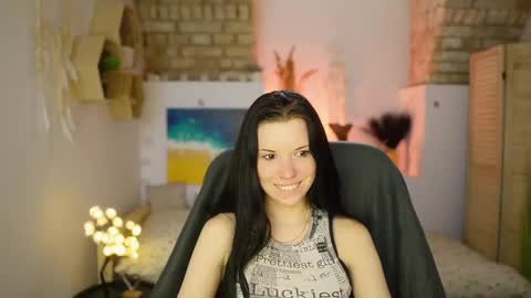 april_olsen online show from February 2025 12:20:01 PM