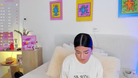 Snapshot of apriladdams chatting on October 2025 09:03:02 PM April Addams online show from October 2025 09:03:02 PM