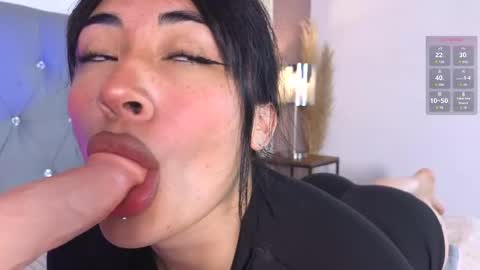 Cris online show from December 2025 12:03:02 PM