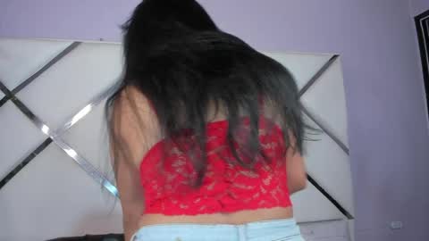 aprilmiiller online show from May 2026 01:49:02 PM