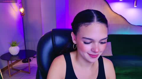 Snapshot of aprilrhodes_ chatting on December 2024 03:09:01 AM April Rhodes online show from December 2024 03:09:01 AM