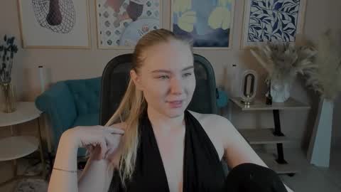 Snapshot of aprilserenity chatting on October 2025 01:28:01 AM April. All year round. online show from October 2025 01:28:01 AM