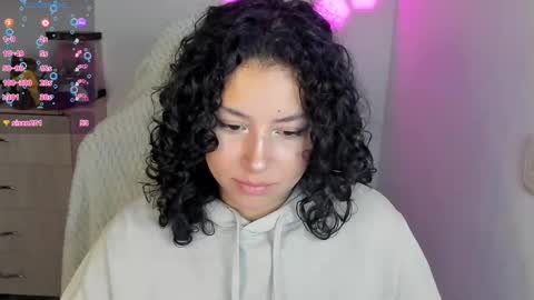 aqua emilly online show from November 2025 11:26:01 PM