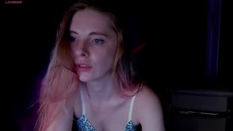 aqualen online show from October 2025 01:14:01 PM