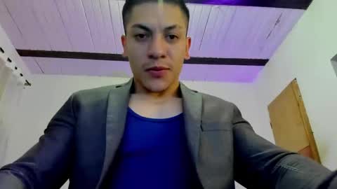 Jonathan online show from February 2025 12:26:01 AM