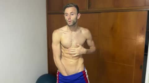 Snapshot of aquilesmade chatting on January 2025 03:44:01 PM Aquilesmade online show from January 2025 03:44:01 PM