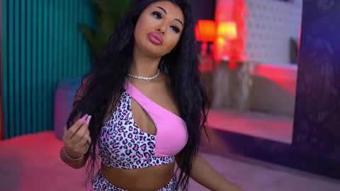 arabellaposh online show from November 2025 05:54:01 AM