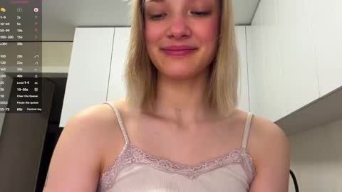 Caroline online show from June 2026 04:18:01 PM