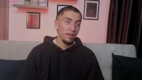 Mateo online show from November 2025 05:18:02 AM