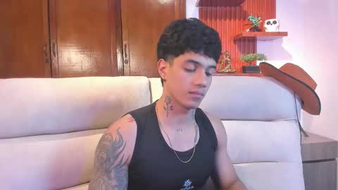 Snapshot of aress444 chatting on September 2025 02:00:02 AM aress444 online show from September 2025 02:00:02 AM