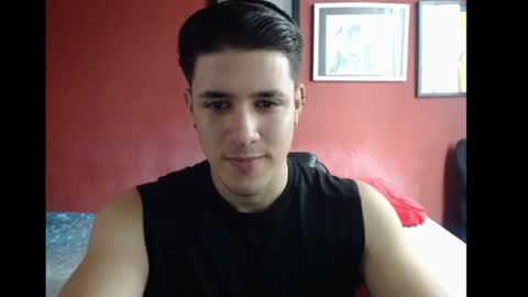 Snapshot of aresxz1 chatting on June 2026 05:25:01 PM aresxz1 online show from June 2026 05:25:01 PM