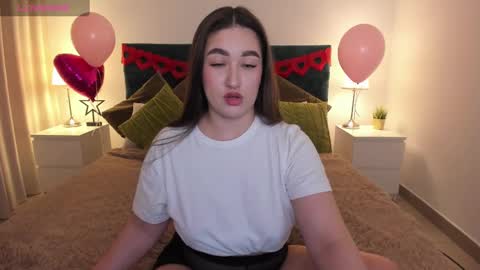 Snapshot of aria_blisss chatting on February 2025 12:55:02 PM aria_blisss online show from February 2025 12:55:02 PM
