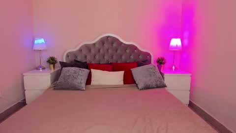 Snapshot of aria_blisss chatting on September 2025 01:40:02 AM aria_blisss online show from September 2025 01:40:02 AM