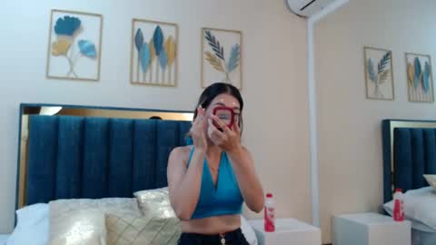 Snapshot of aria_martiin chatting on June 2026 11:41:02 AM aria online show from June 2026 11:41:02 AM