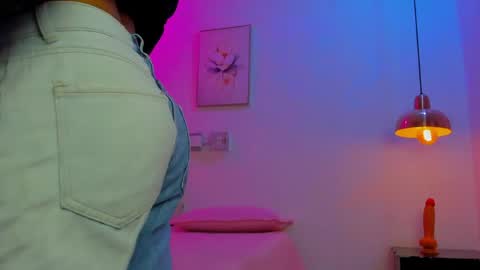 aria_millers1 online show from April 2026 11:05:01 AM