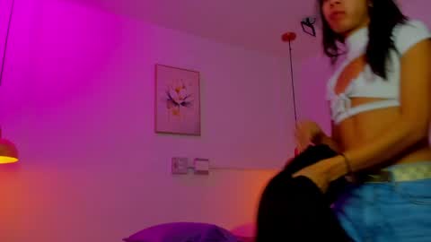 aria_millers1 online show from April 2026 11:01:02 AM