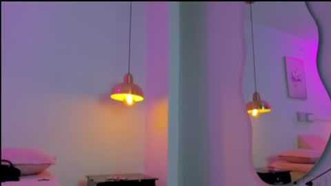 aria_millers1 online show from May 2026 11:18:01 AM