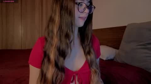 Roxxy online show from June 2026 10:37:01 PM