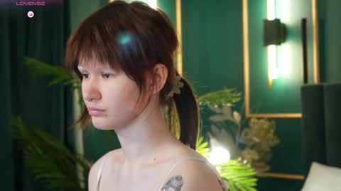 Your Arianna online show from December 2025 04:43:02 AM