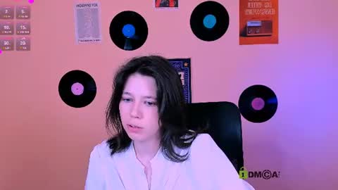 aria_wild_ online show from June 2026 07:42:01 PM