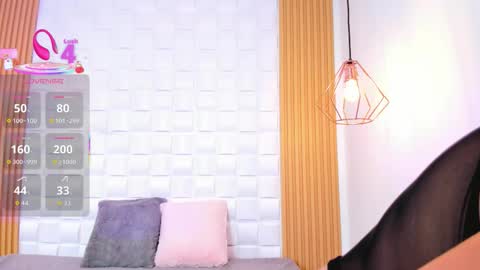 AriaBelle1 online show from September 2025 05:13:01 PM