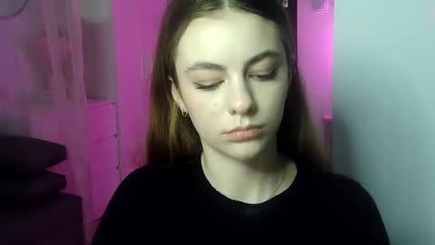 AriaCreazy online show from December 2024 06:59:02 PM