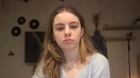 AriaCreazy online show from February 2025 09:16:01 PM