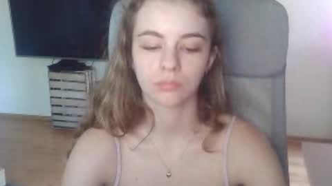 AriaCreazy online show from June 2026 09:11:02 AM