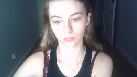 AriaCreazy online show from July 2026 08:35:01 PM