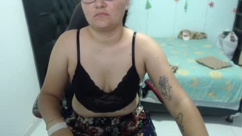 ...Ariana... online show from December 2024 05:18:02 PM