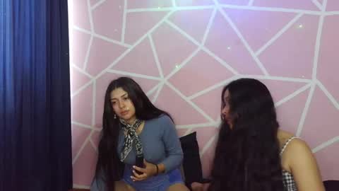 Snapshot of ariadna_and_antonella chatting on June 2026 06:14:01 PM dafna lorens online show from June 2026 06:14:01 PM