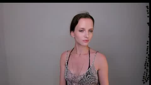 Snapshot of ariadna_s chatting on July 2026 10:07:02 PM Ariadna online show from July 2026 10:07:02 PM