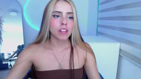 ariah_cute online show from March 2026 07:39:01 PM