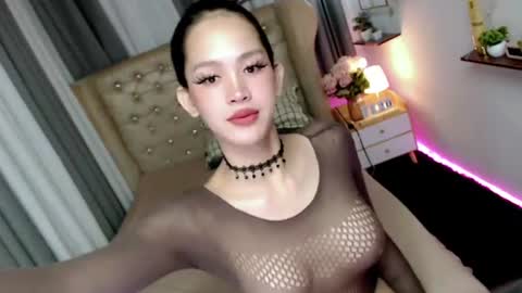 Snapshot of ariahooper chatting on June 2026 10:12:02 PM Christine JorgensenChristmas wish breasts implants online show from June 2026 10:12:02 PM