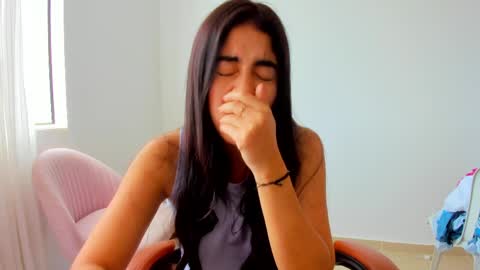 Snapshot of ariamontgomeryyy chatting on April 2026 05:12:02 PM Aria Montgomery online show from April 2026 05:12:02 PM