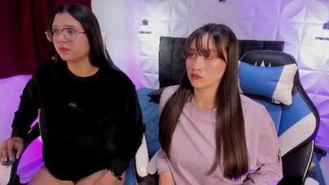 Snapshot of ariana_michel_ chatting on June 2026 01:55:02 PM ariana_michel_ online show from June 2026 01:55:02 PM