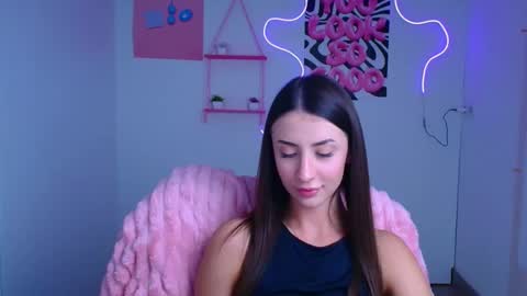 Snapshot of ariana_muur chatting on October 2025 11:40:01 AM Ariana online show from October 2025 11:40:01 AM