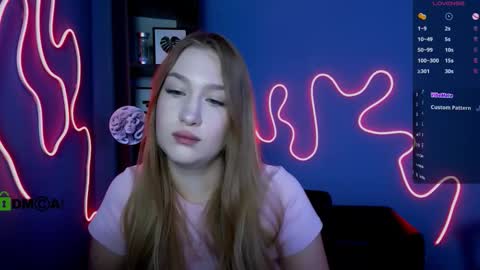 Snapshot of ariana_ross7 chatting on September 2025 05:51:02 PM ariana_ross7 online show from September 2025 05:51:02 PM